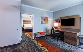 Holiday Inn Houston Ne-Bush Airport Area By Ihg